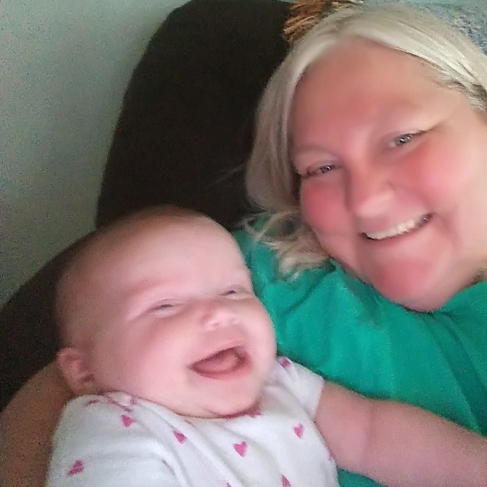 Meet your Posher, Angela